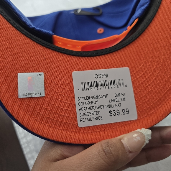 NBA New York Knicks Royal Blue Cap - Picture 3 of 8